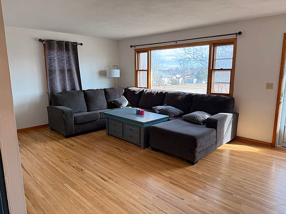 Living Room (Sectional can stay or be removed)