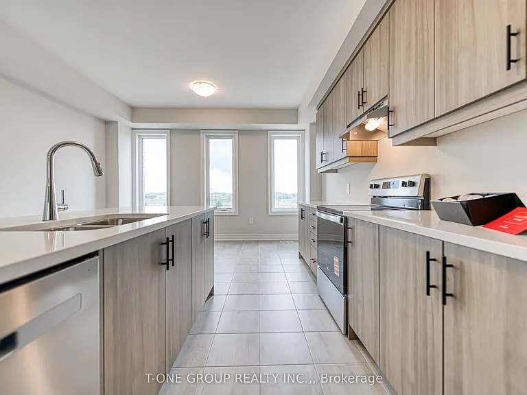 54 Selina Rose St — Photo 1