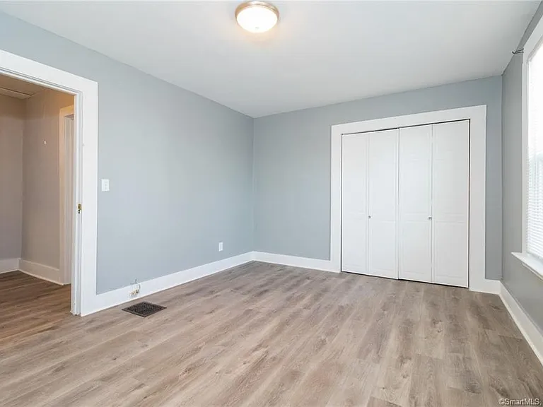 144 Gorham Ave — Photo 17
