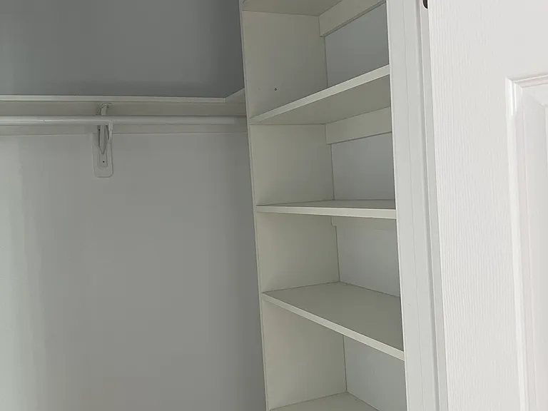 5300 Romaine St #0 — Photo 38