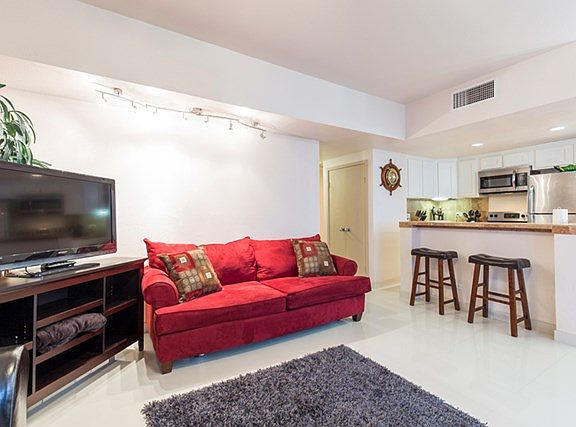4th image of 1000 Padre Blvd Unit 316