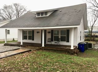 610 E Mobile St, Florence, AL 35630