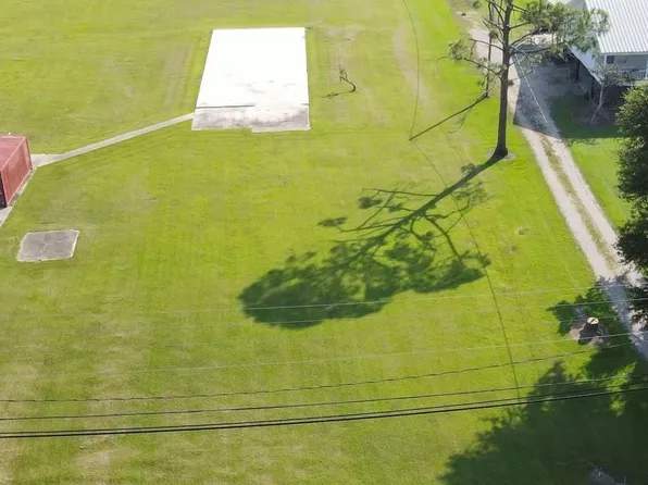 4695 Bayouside Dr, Chauvin, LA 70344