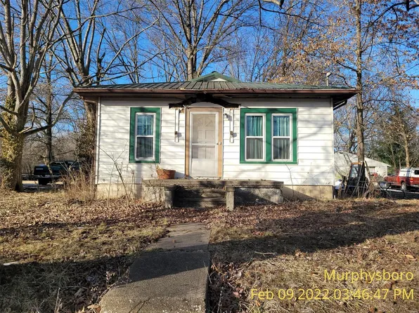 134 Higgs Rd, Murphysboro, IL 62966