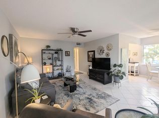 100 Kingswood E, West Palm Beach, FL 33417