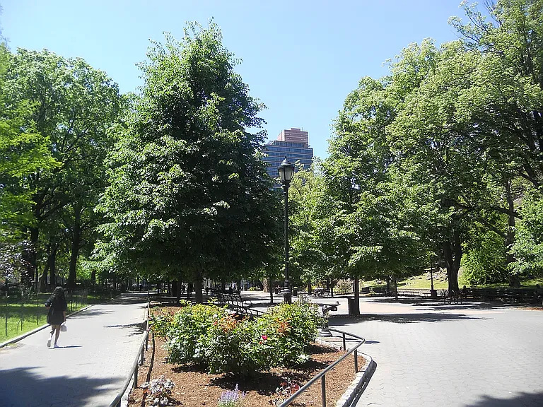 2030 Madison Ave #2D — Photo 17