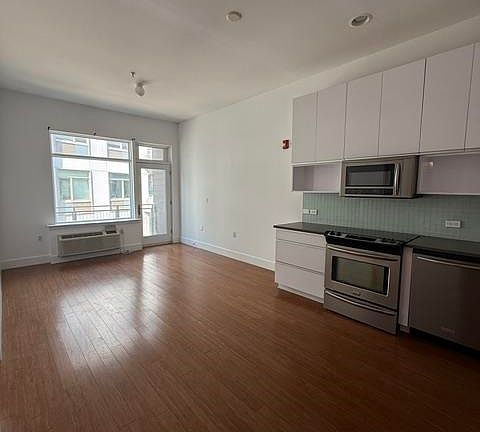 3rd image of 217 Newark Ave APT 307