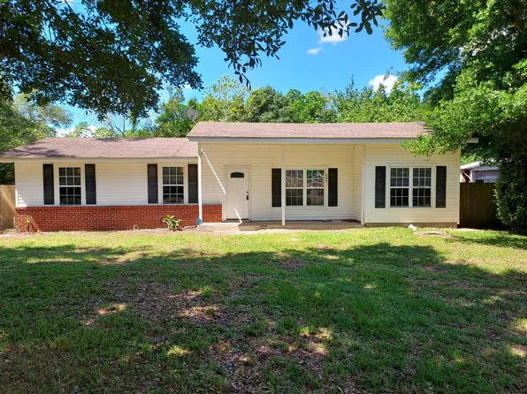 6841 Melanie Dr, Pensacola, FL 32505