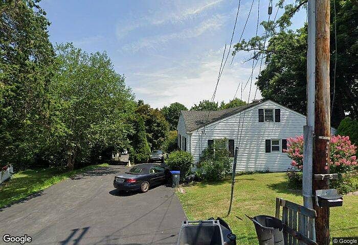 1st image of 797 Hartsdale Rd