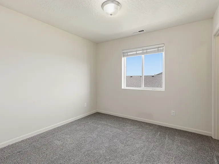 7610 S Dour St — Photo 17