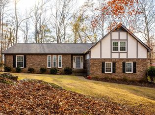 3215 Silver Lake Dr, Phenix City, AL 36867