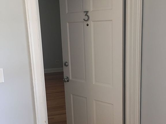 2nd image of 402 Wilson Ave APT 2B