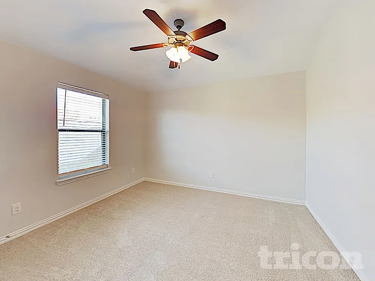 12416 Hunters Mill Trl — Photo 8