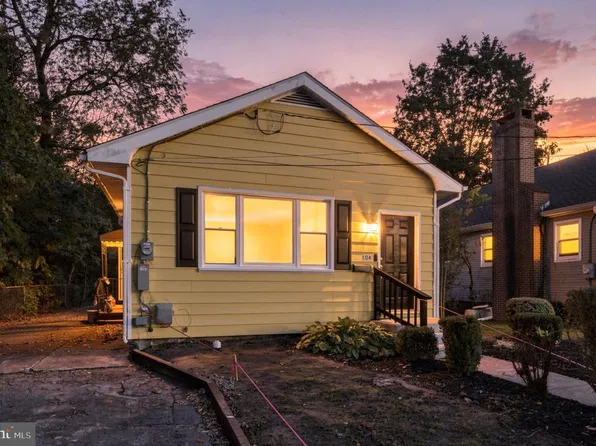 104 Vernon St, Bordentown, NJ 08505
