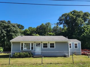 37 Old Onset Rd, Wareham, MA 02571