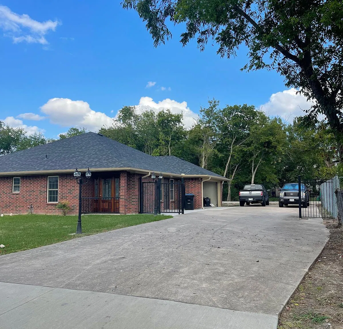3 bed, 1471 sqft, $1,900 — Photo 4