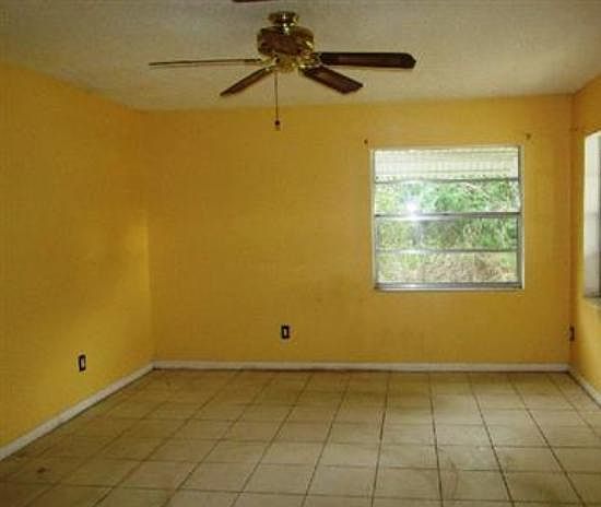 1st image of 451 SW Lucero Dr