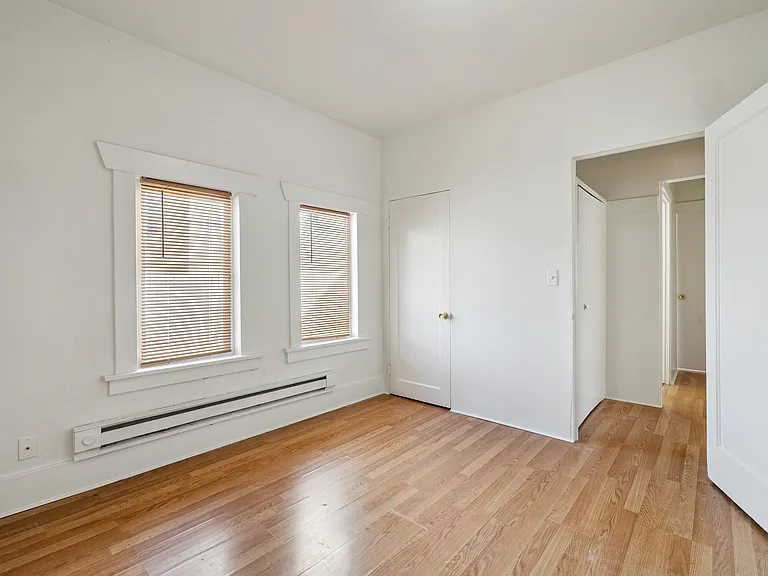 848 NE 92nd St — Photo 16