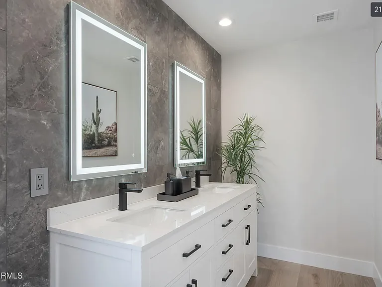 4423 E Coyote Wash Dr — Photo 17