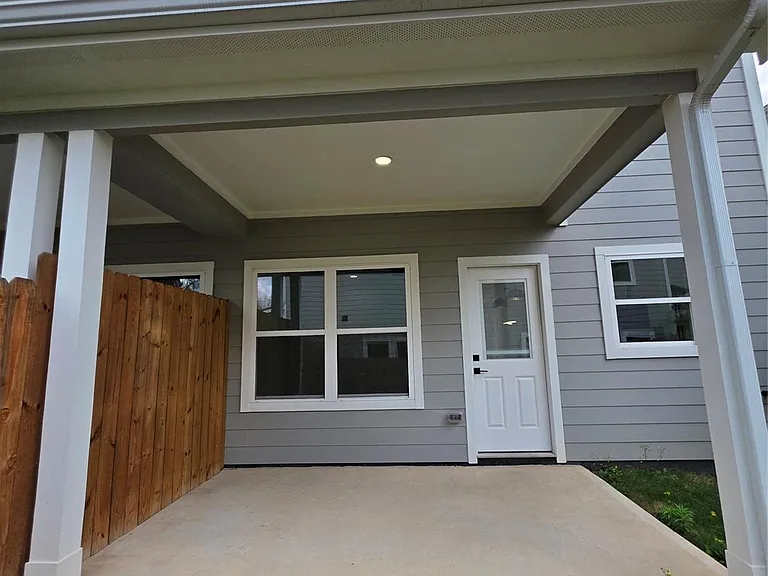 1407 Odd Fellow St #A — Photo 30