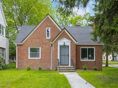 1547 Genesee Rd, South Euclid, OH, 44121