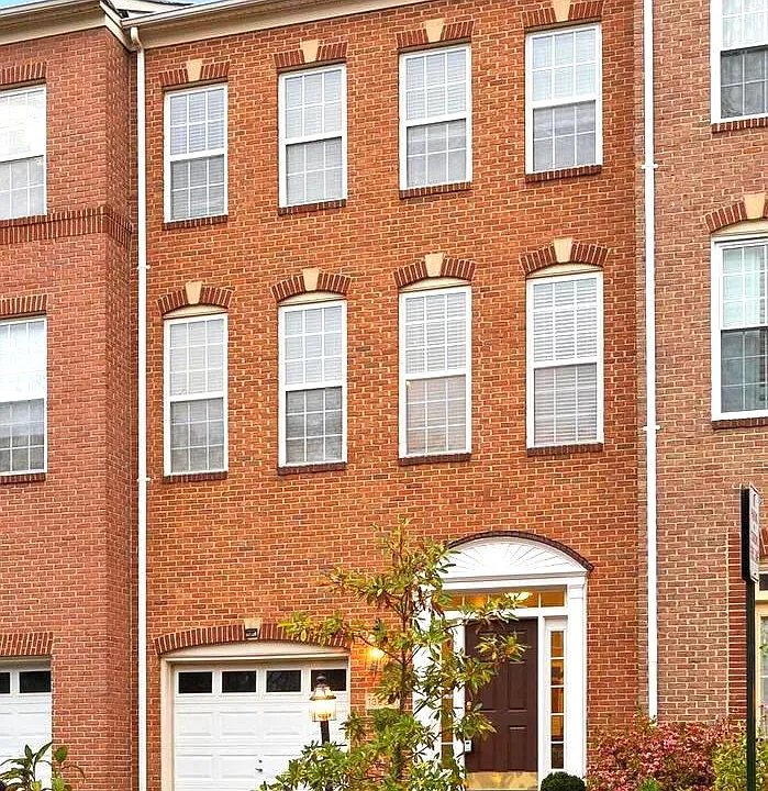 13620 Acorn Hunt Pl