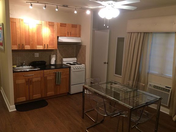 5th image of 740 Michigan Ave APT 6