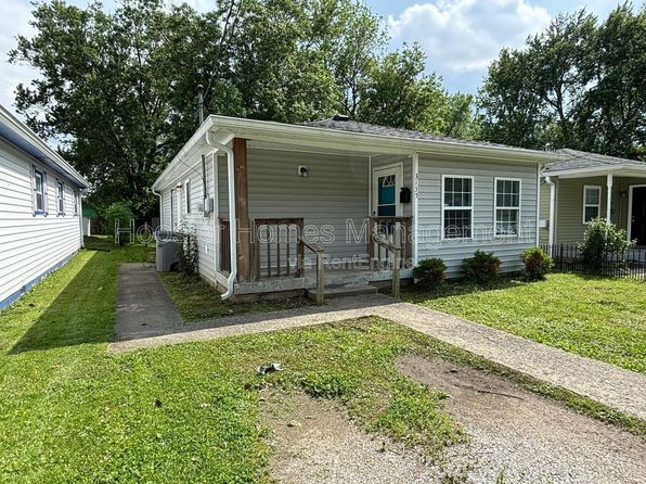 3135 E Minnesota St