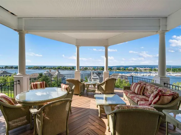 4028 Harborview Ridge #7, Bay Harbor, MI 49770