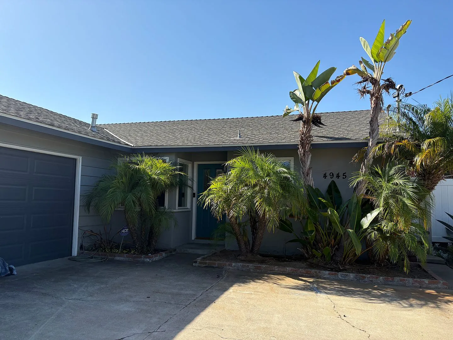 3 bed, 2 bath House in Clairemont with a Pool and Jacuzzi — Photo 1