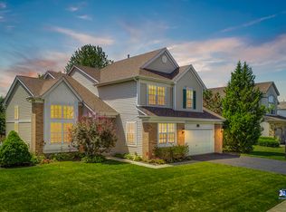 449 Penny Ln, Grayslake, IL