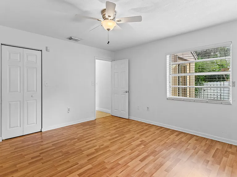 13945 Langley Pl — Photo 7