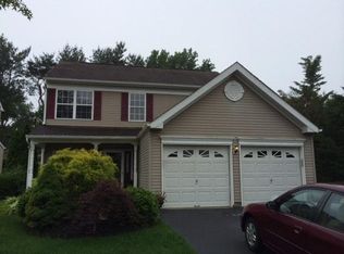4 Quarry Ct, East Windsor, NJ 08520