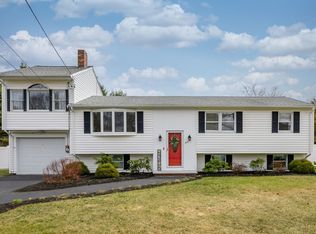 66 Tecumseh Dr, Hanover, MA 02339