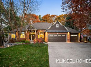 16168 Scenic Trl, Spring Lake, MI 49456