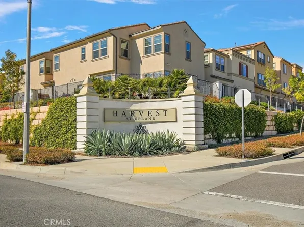 806 Wintergreen Way, Upland, CA 91786