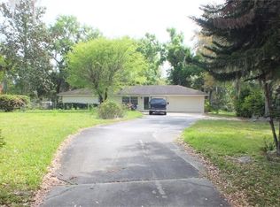 257 Geneva Heights Rd, Geneva, FL 32732