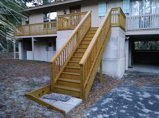 27 S Beach Ln, Hilton Head Island, SC 29928