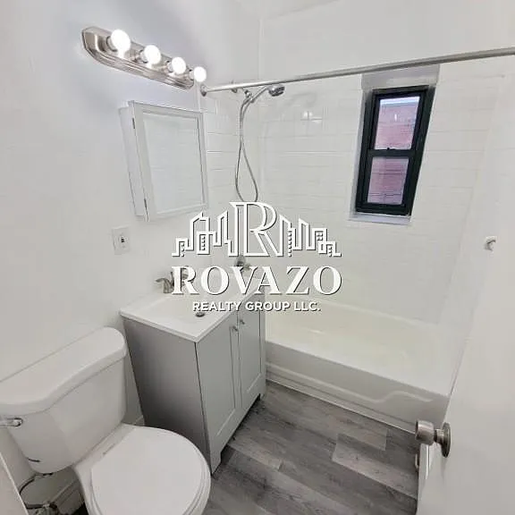 361 Schley St #2B — Photo 5