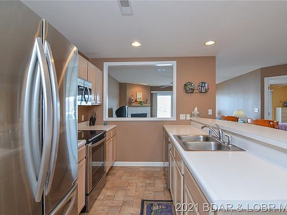 4th image of 180 Lakeview Resort Blvd #2C