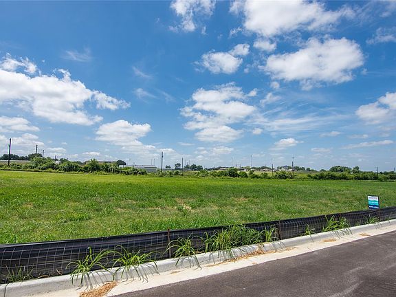 3rd image of 503 Trend View Dr Lot 14