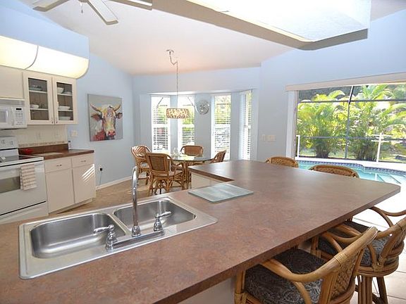 4th image of 3453 Ogden St