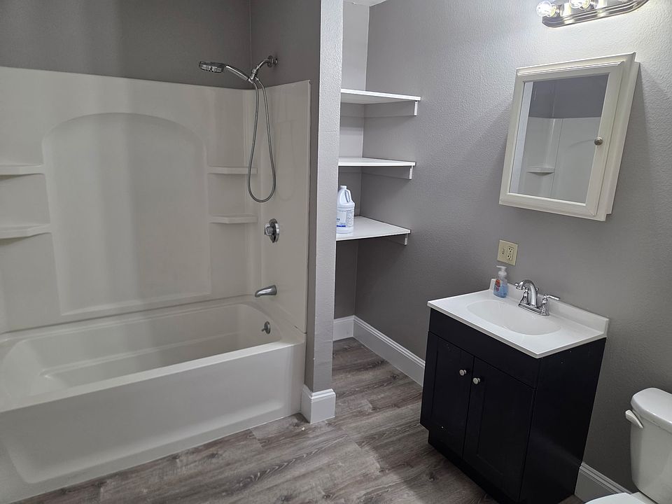 1st image of 90 Pinevale St