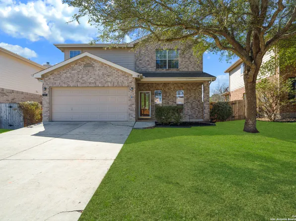 569 FOXFORD RUN DR, Schertz, TX 78108