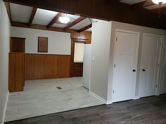 3rd image of 156 Home Ave