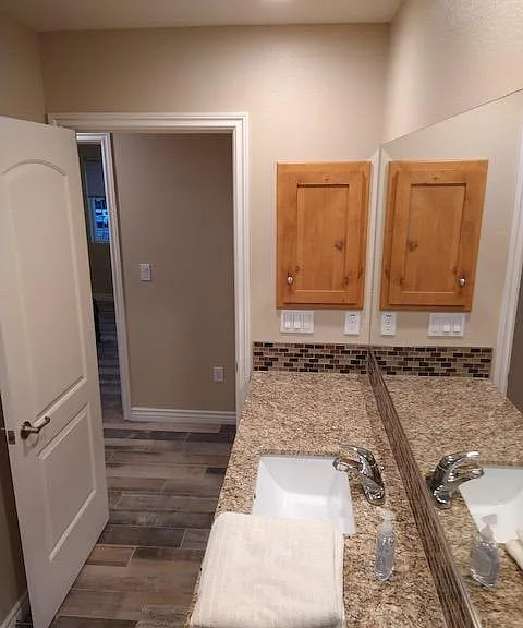 17896 Manzanita St — Photo 32