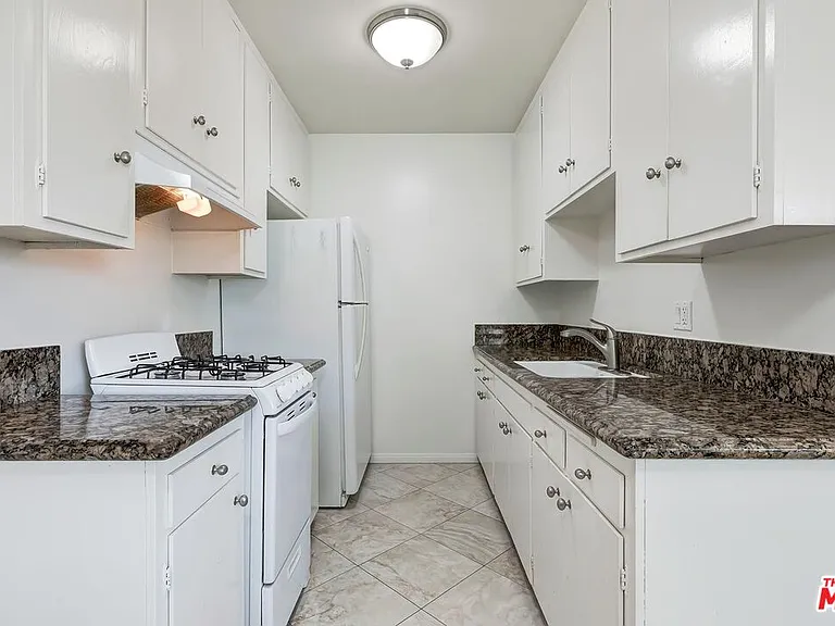 1015 Ashland Ave #6 — Photo 8