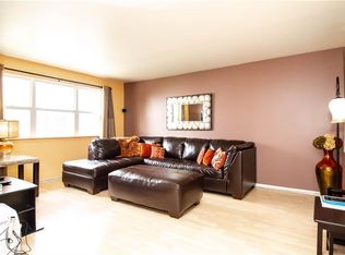 216 Bexley Ln #0, Piscataway, NJ 08854