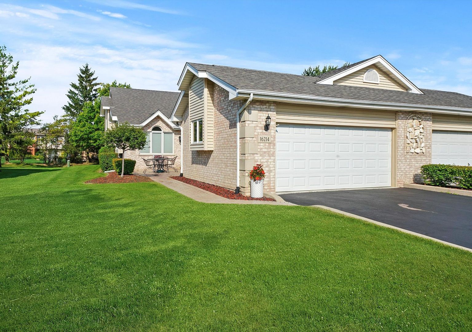 16214 Lake Villa Ave, Tinley Park, IL 60477 Zillow