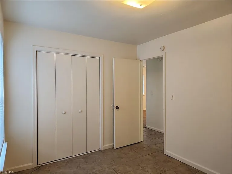 6045 Bradford Dr #B — Photo 17